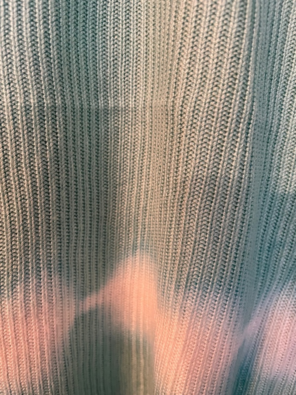 MACARON Aqua and White Ribbed V-Neck Top - Picture 10 of 16